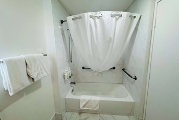 Room, 1 King Bed, Accessible, Non Smoking (Mobility/Hearing)