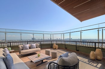 Club Room, 2 Bedrooms