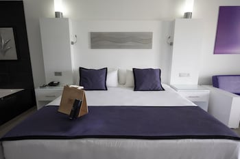 Junior Suite, Ocean View (Elite Club | Superior | C)