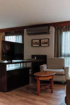 Junior Suite, 1 King Bed