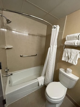 Standard Room, 2 Queen Beds, Non Smoking