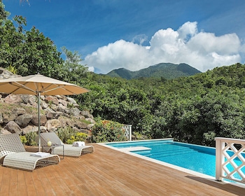 One Bedroom Stewarts Plunge Pool Studio