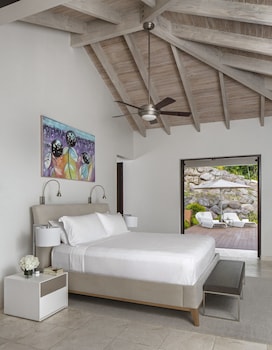 Room, 3 Bedrooms (Stewarts Estate)