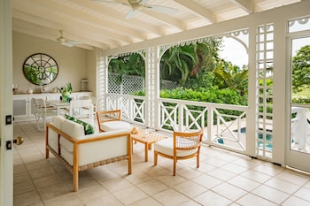Two Bedroom Palm Grove Residence with Plunge Pool