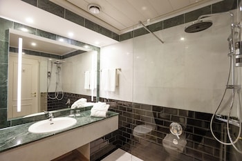 Comfort Double Room (Plus)