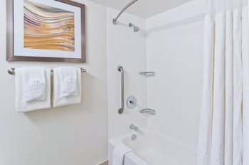 Room, 2 Double Beds, Hearing Accessible (Accessible Bathtub)