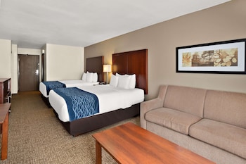 Suite, Multiple Beds