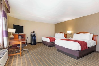 Standard Room with 2 Queen Beds - Non-Smoking