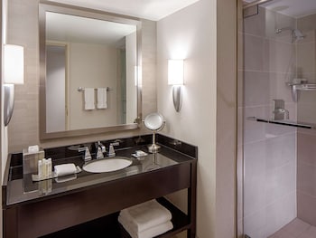 Deluxe Room, 2 Queen Beds