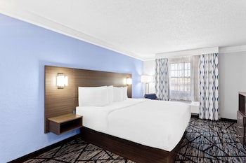 Standard Room, 1 King Bed, Non Smoking
