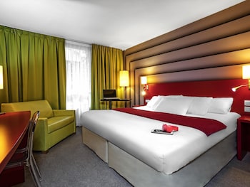 Standard Room, 1 Double Bed with Sofa bed, Bathtub