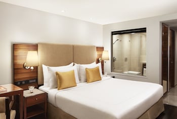 Premium Sea View Twin Bed