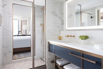 Premier Room, 2 Double Beds