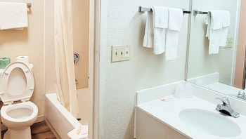 Standard Room, 1 King Bed, Non Smoking, Refrigerator & Microwave
