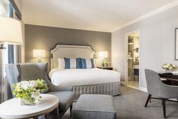 Deluxe Room, 1 King Bed