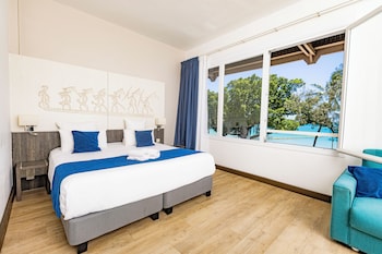 Deluxe Room, 1 Double Bed with Sofa bed, Lagoon View (2 Guests)