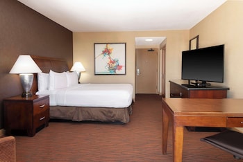 Superior Room, 1 King Bed