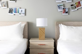 Standard Room (King and Queen)