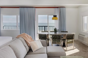 Room, Multiple Beds, Kitchen, Ocean View