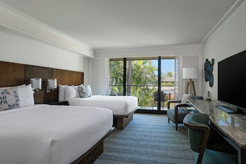 Room, 2 Queen Beds, Partial Ocean View (Balcony)