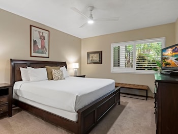 Condo, 2 Bedrooms, Oceanfront (E105)