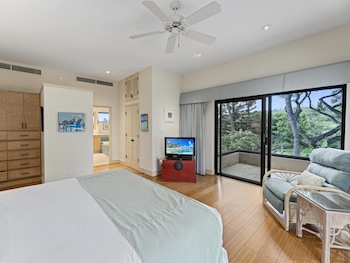Condo, 2 Bedrooms, Oceanfront (C207)