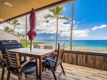 Condo, 2 Bedrooms, Oceanfront (B204)