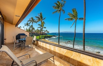 Condo, Beach View (B305)
