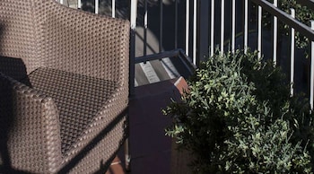 Double Room, Balcony