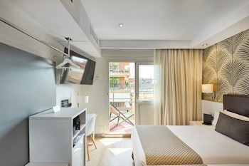 Double Room, Balcony