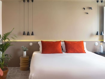 Superior Room, 1 Double Bed, City View