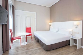 Standard Room with Views