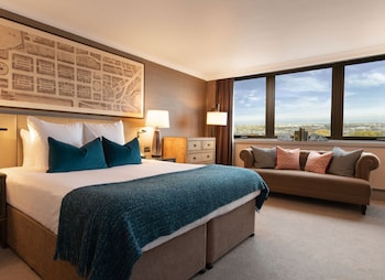 Premium Room, 1 King Bed, City View