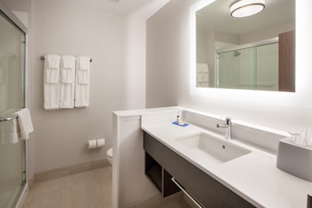 Standard Room, 2 Queen Beds