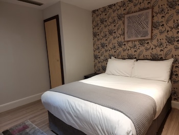 Cosy Double Room - No Window