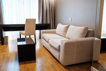 Junior Suite, 1 King Bed