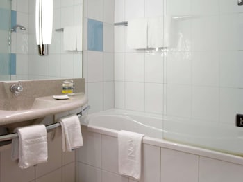 Superior Room, 2 Twin Beds, Non Smoking