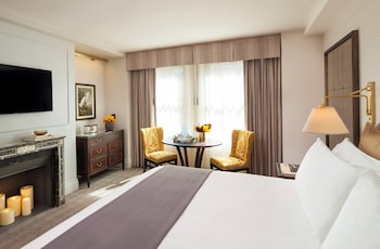 Premium Room, 1 King Bed