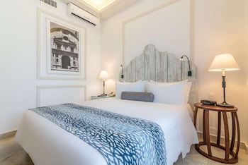 Room, 1 Queen Bed, Non Smoking
