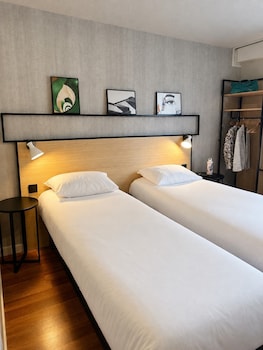 Standard Room, 2 Twin Beds