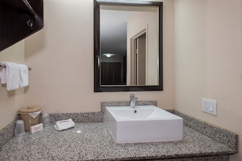 Deluxe Room, 1 King Bed, Smoking