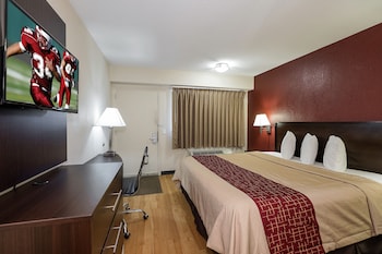 Deluxe Room, 1 King Bed, Non Smoking