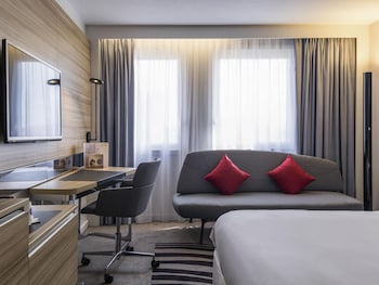 Superior Room, 1 Queen Bed with Sofa bed
