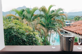 Standard Room, Pool View