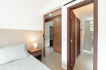 Superior Suite, Pool View (Quartos conjugados)