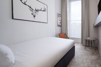 Compact Single Room, 1 Double Bed, Non Smoking (Cozy Room;Small Room)