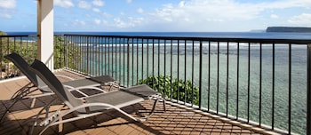 Tasi Executive Suite with Lounge Access