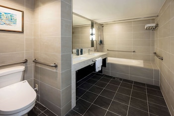 Premier Room, 2 Twin Beds, Ocean View