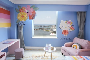 Hello Kitty Family Suite-Sea View