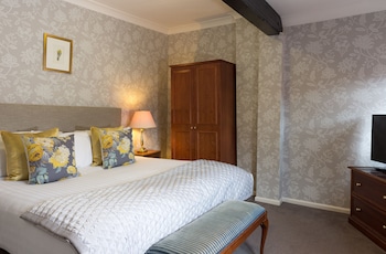 Suite, 1 King Bed, Non Smoking